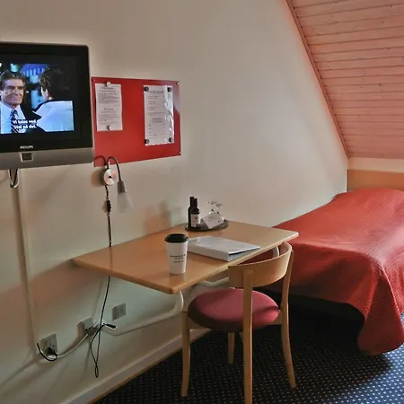 & Inn 3*